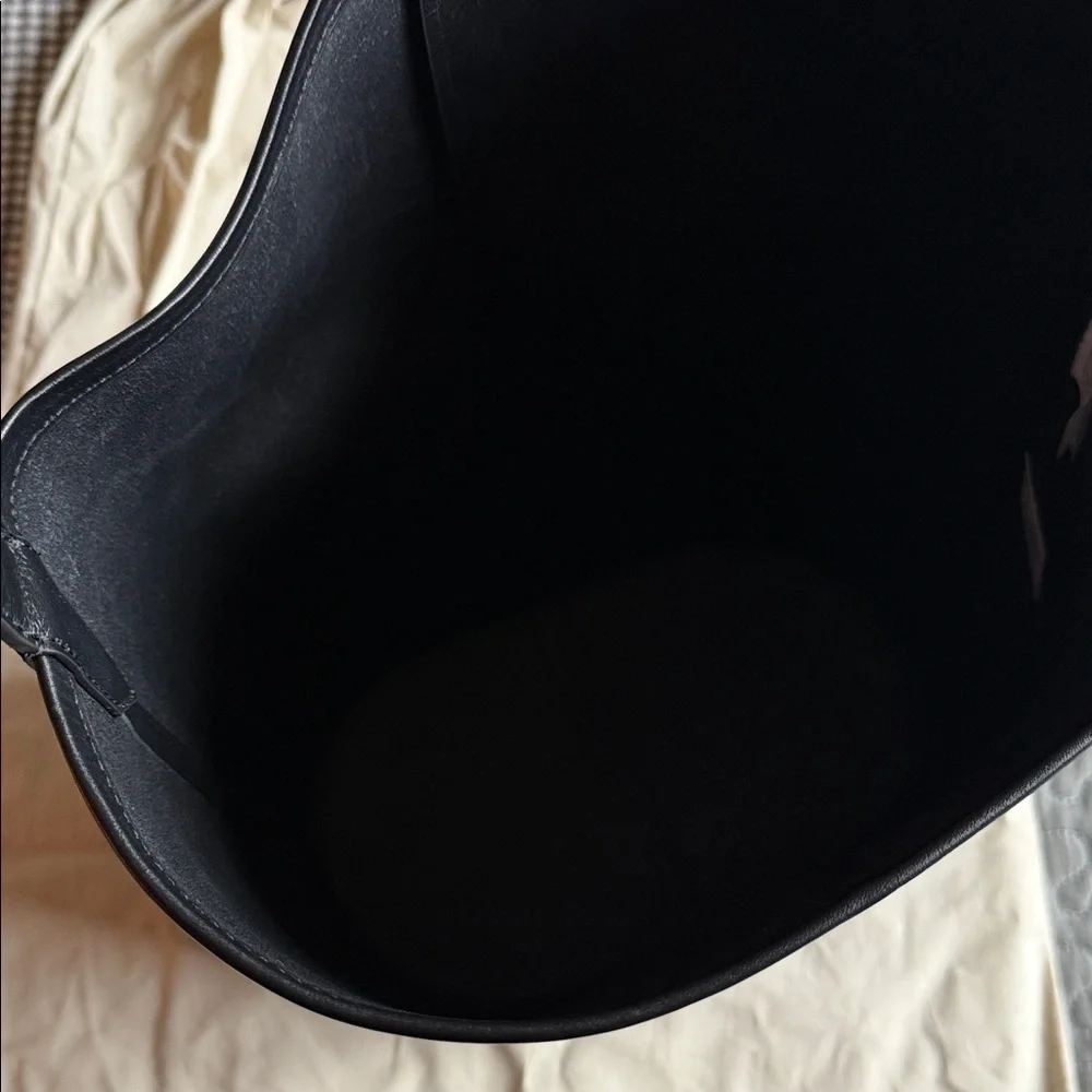 J. Crew Sleek Black Tote Leather Bag - Picture 2 of 3